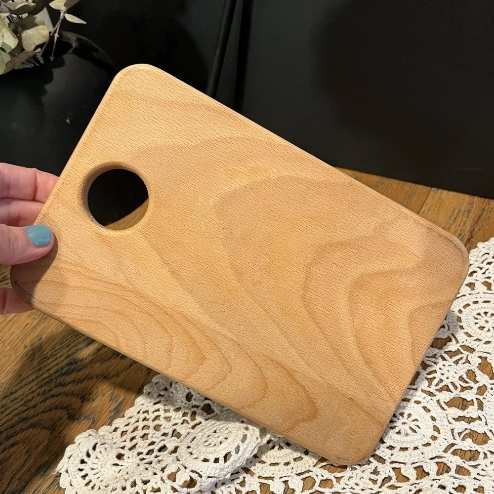 Wooden Cheese Board & Slicing Knife – Green Walnut - Picture 10 of 11